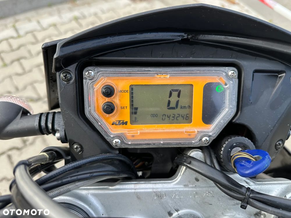 KTM LC - 12