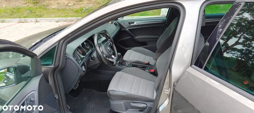 Volkswagen Golf 1.4 TSI BMT Highline DSG - 6