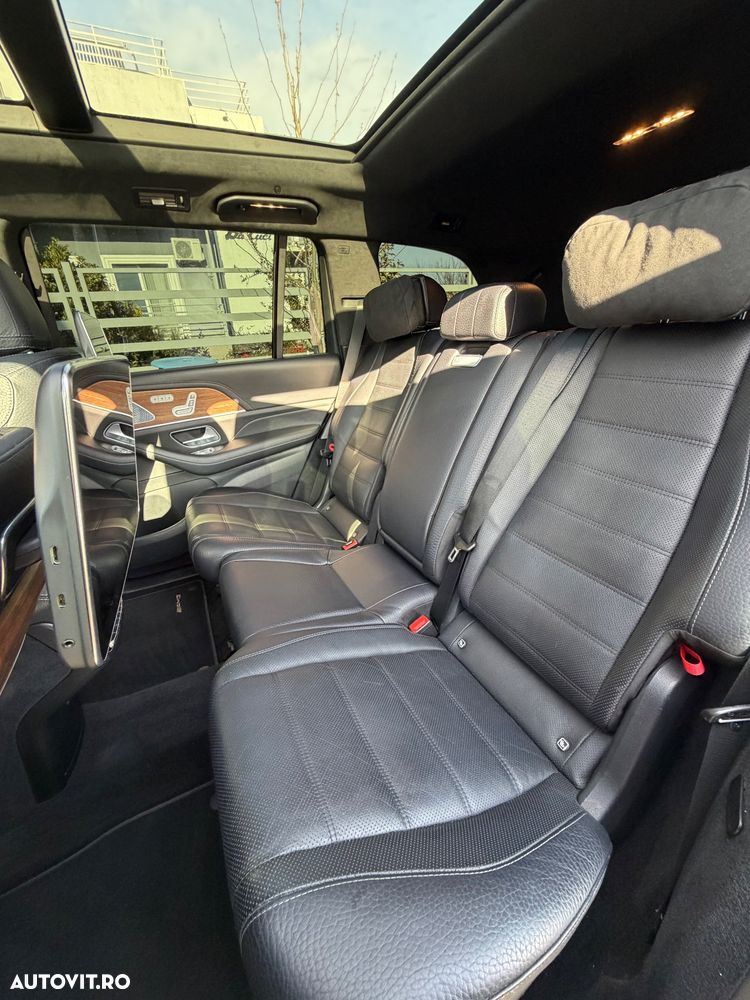 Mercedes-Benz GLS - 10