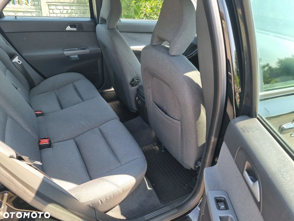 Volvo S40 1.6 - 21