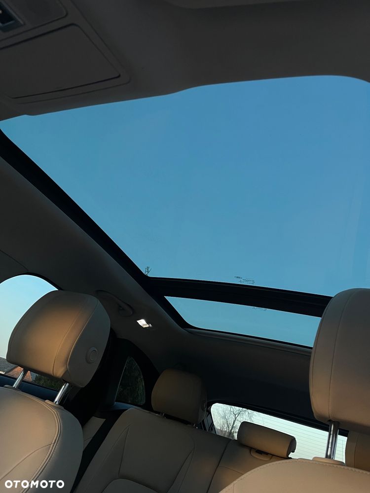 Jaguar F-Pace 35t AWD Prestige - 29