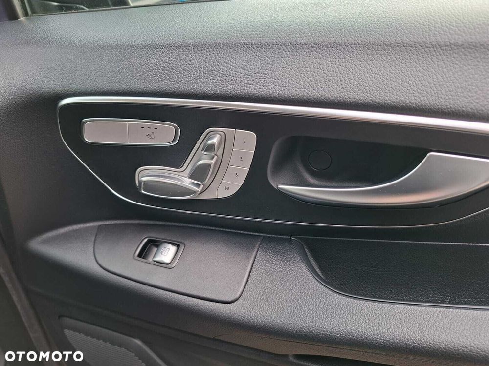 Mercedes-Benz Vito - 10