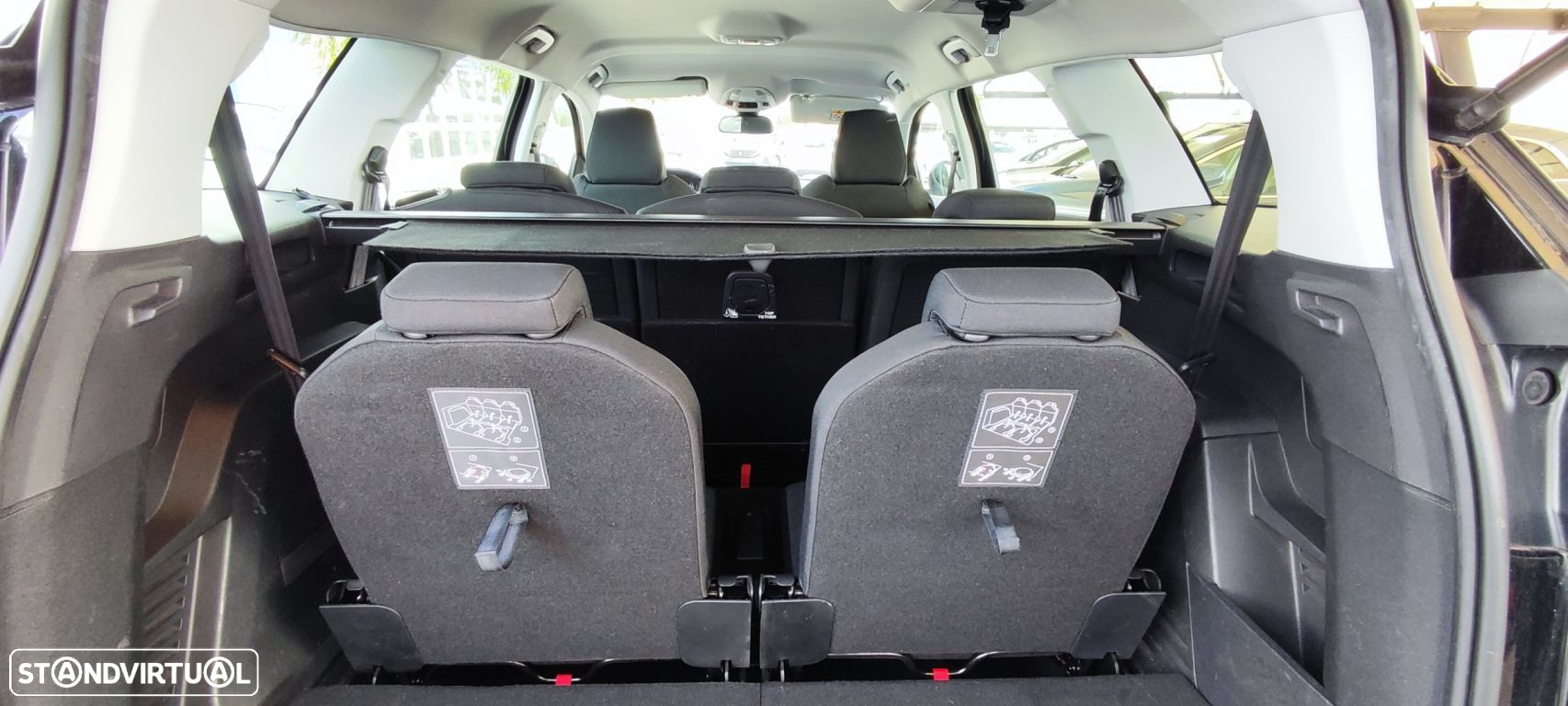 Peugeot 5008 1.5 BlueHDi Active Pack EAT8 - 9