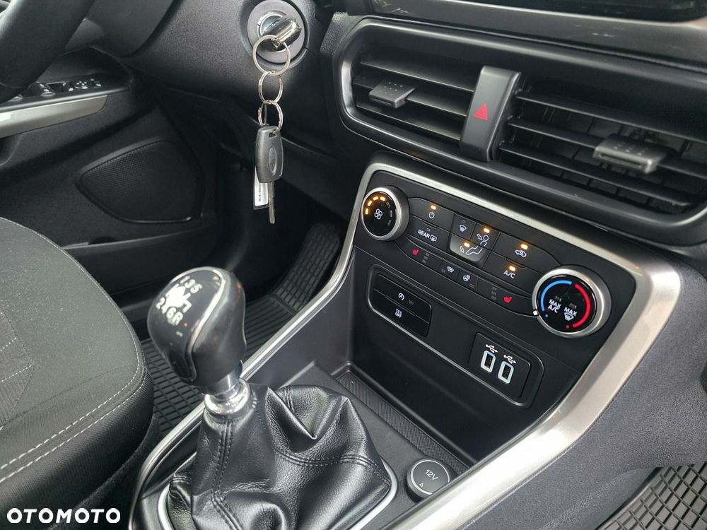 Ford EcoSport 1.0 EcoBoost COOL&CONNECT - 16