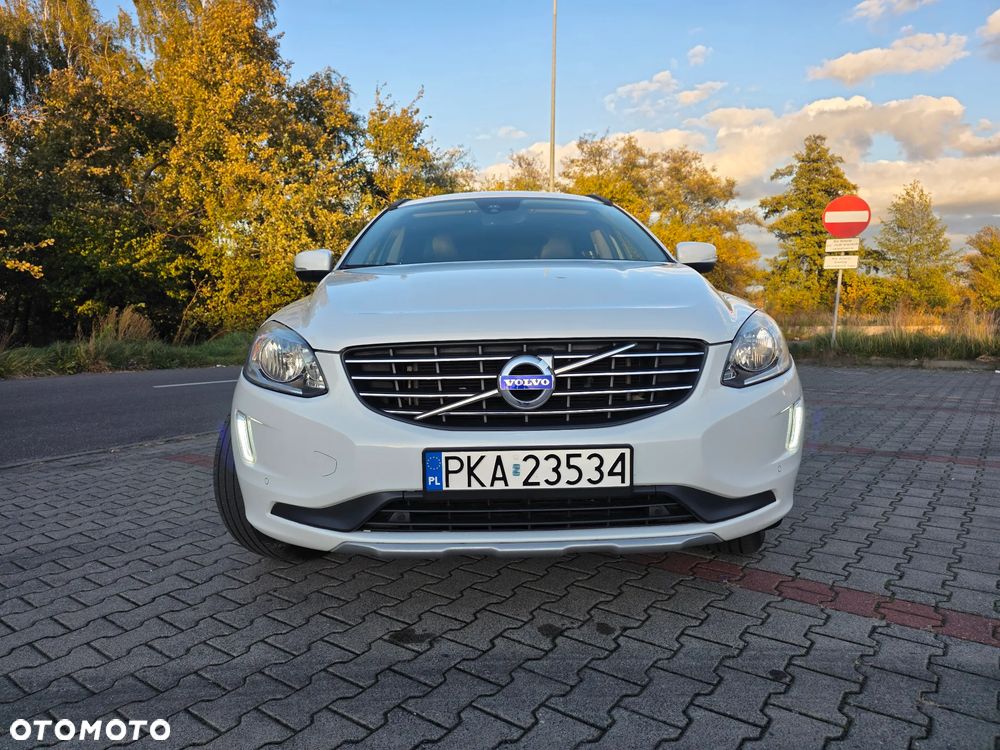 Volvo XC 60 D3 Drive-E Momentum - 5