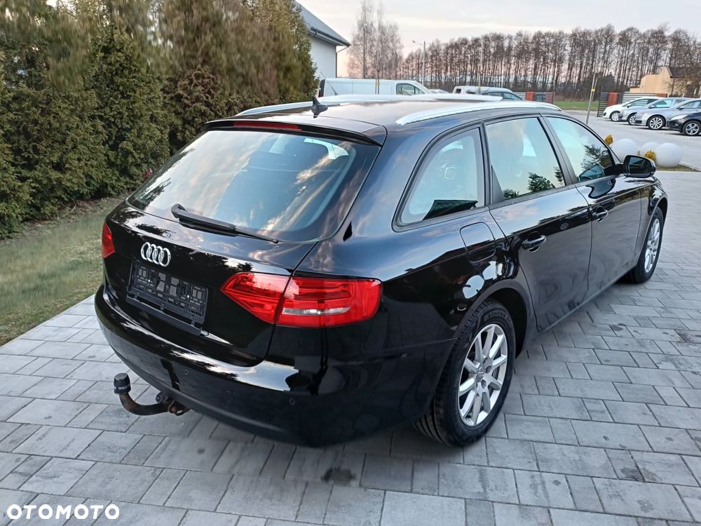 Audi A4 Avant - 13