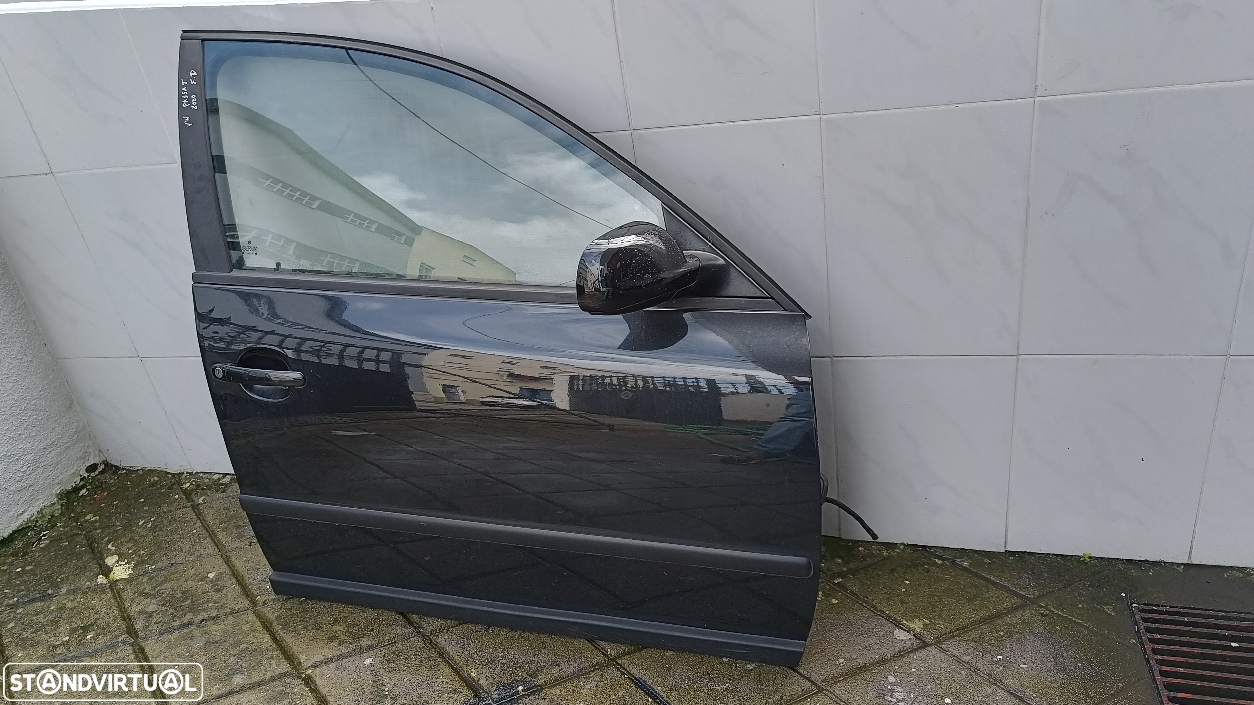 porta frente direita VW Passat 2000 - 2