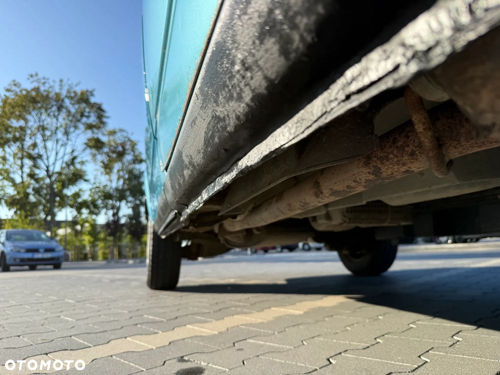 Volkswagen Multivan - 25