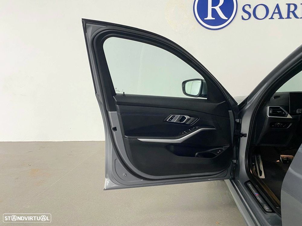BMW 320 d Pack M Auto - 15