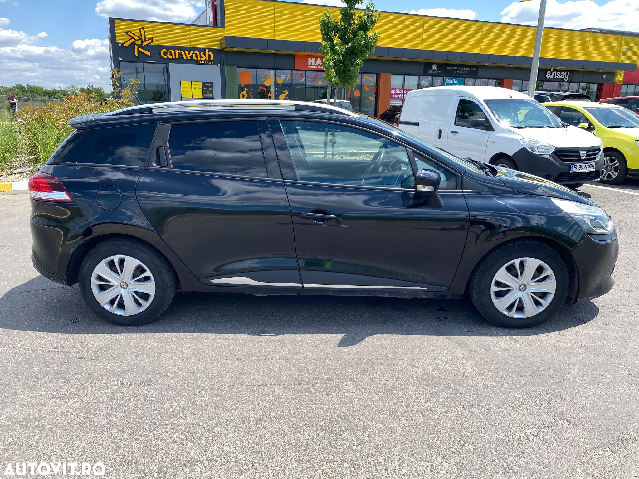 Renault Clio - 30
