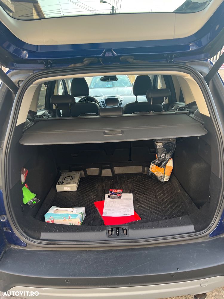 Ford Kuga 2.0 TDCi 4WD Titanium - 5