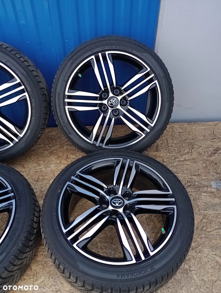 KOŁA ZIMOWE ALUMINIOWE TOYOTA C-HR 5X114 R19 7,5J ET50 OPONY 225/45 R19 96V YOKOHAMA BLUEARTH V905 - 3
