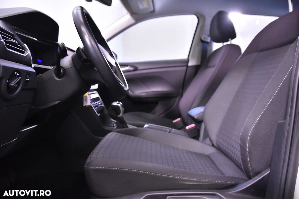 Volkswagen T-Cross - 22