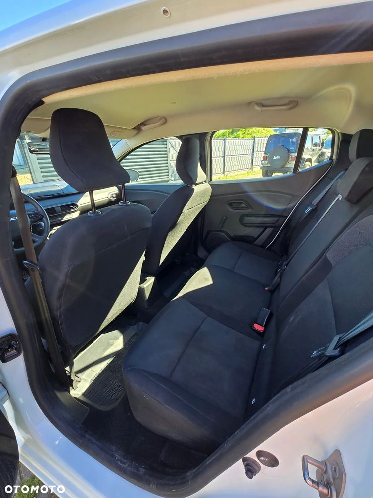 Dacia Sandero 1.0 TCe Essential - 9