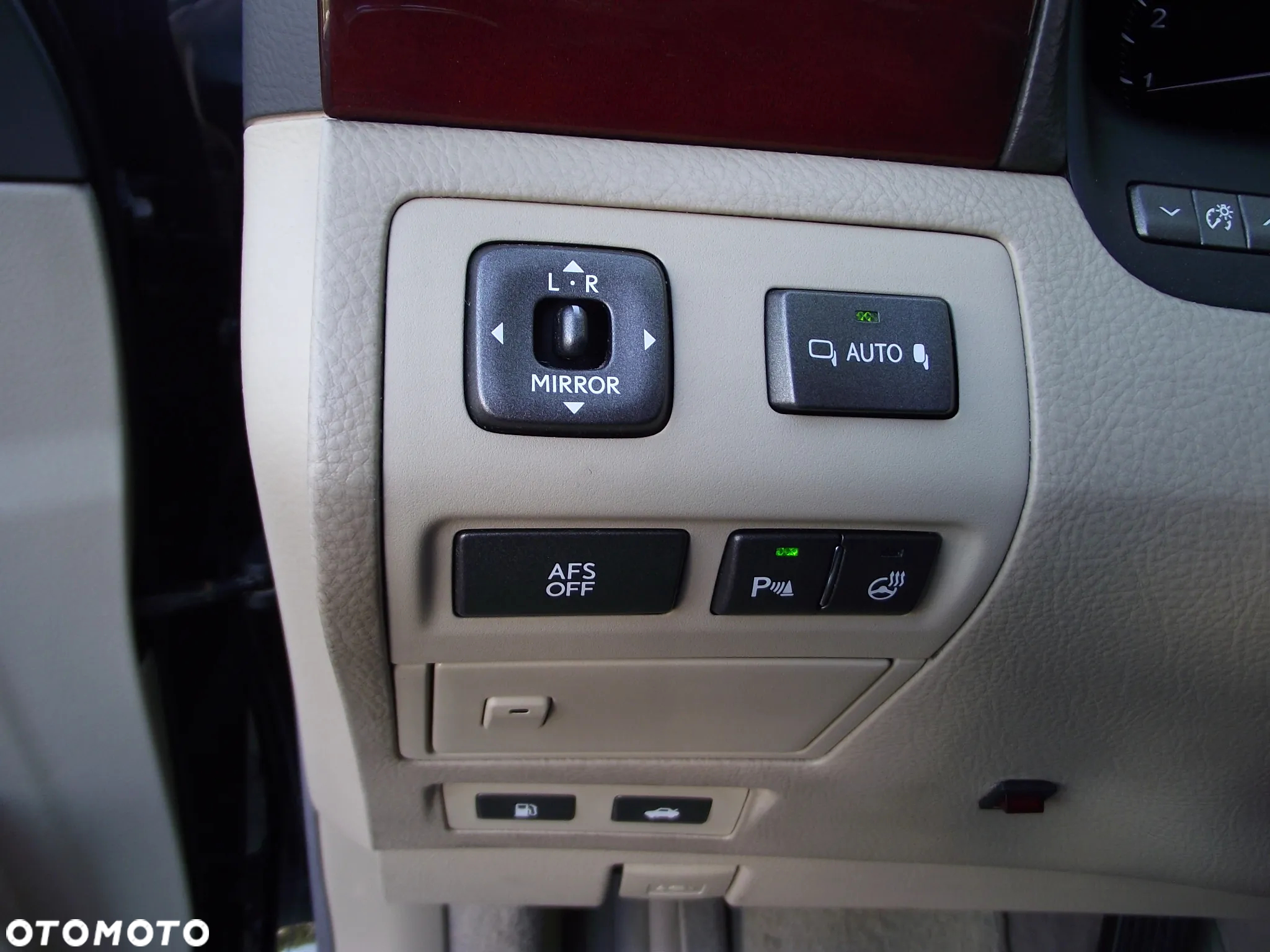 Lexus LS 460 Impression Line - 23