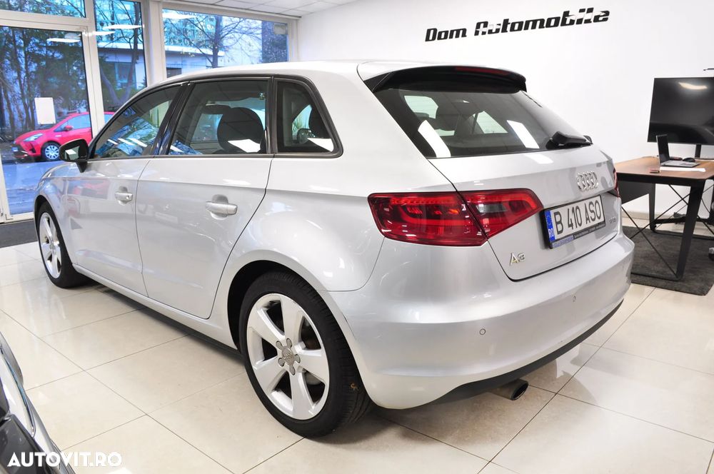 Audi A3 Sportback 1.2 TFSI Stronic Ambition - 5