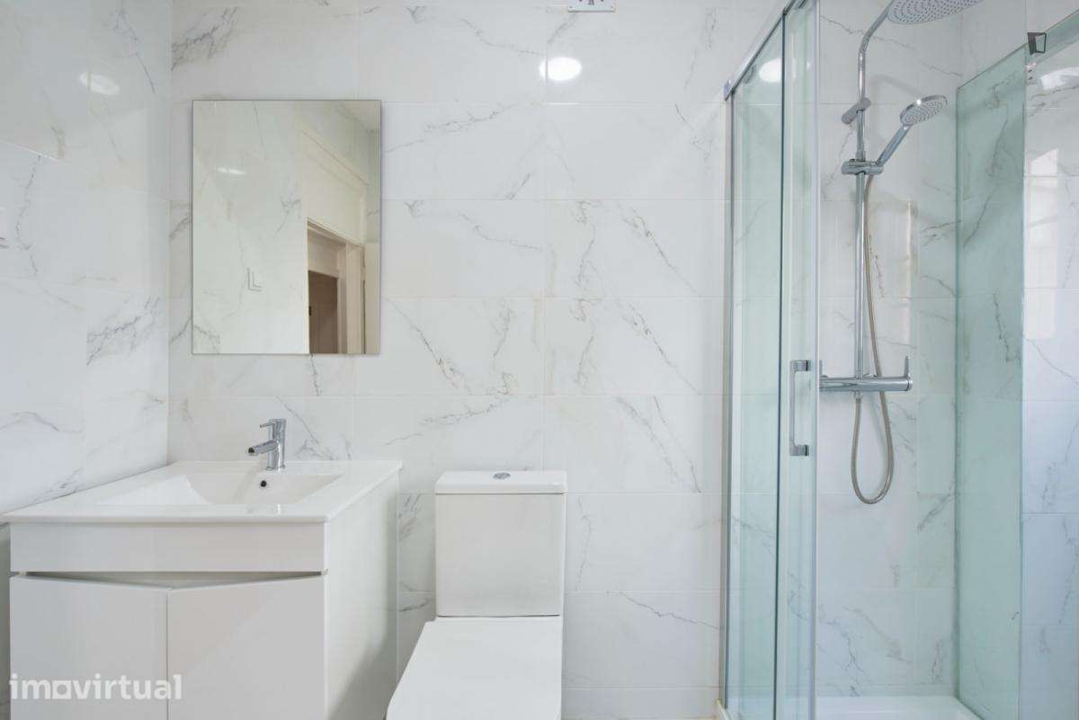 Quarto - localizado em Chiado Lisbon - Grande imagem: 4/32