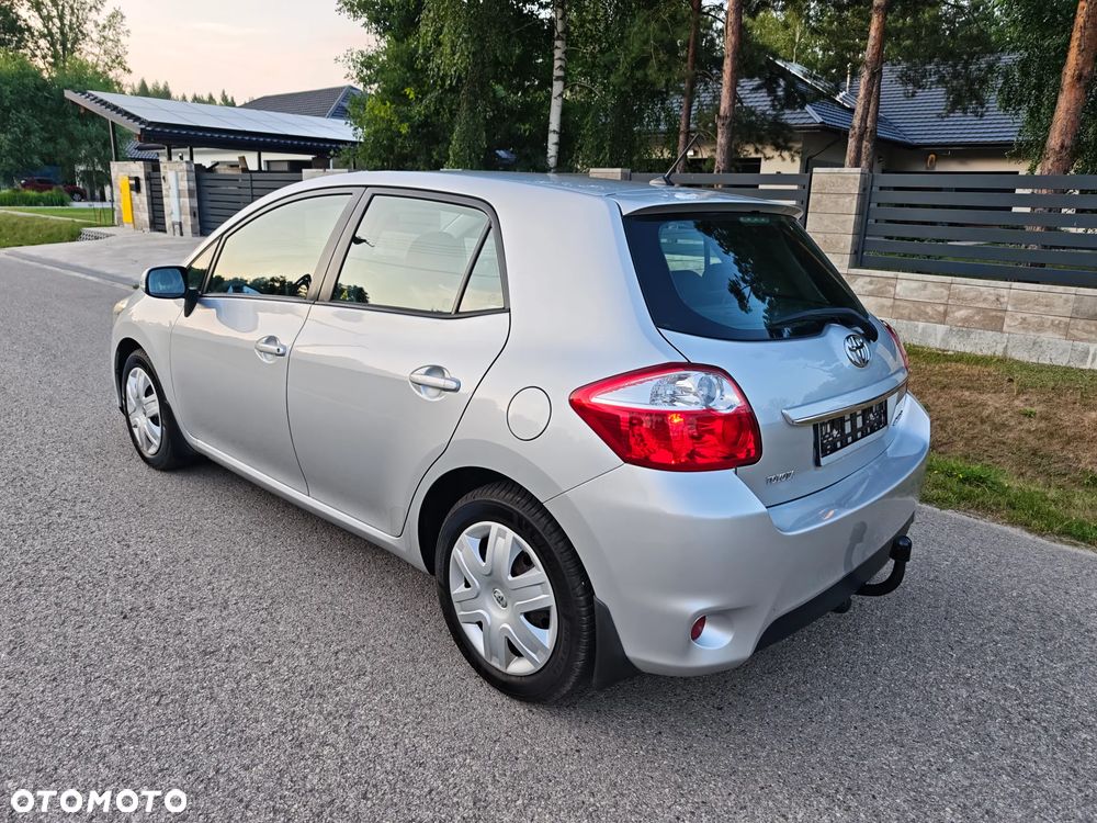 Toyota Auris 1.6 Valvematic Life - 6