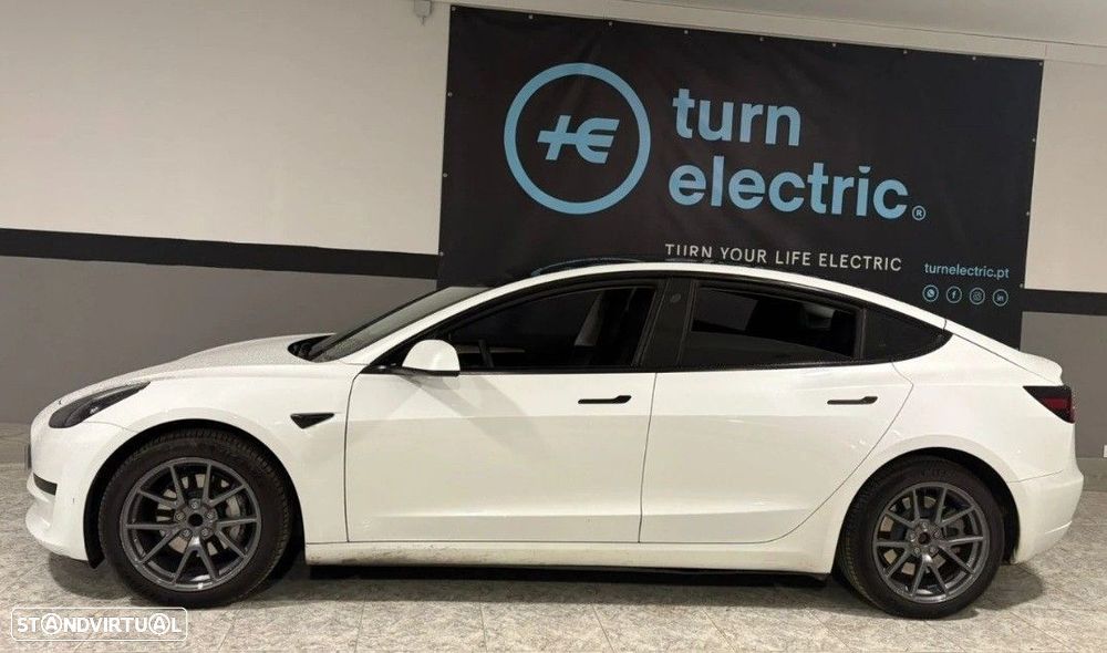 Tesla Model 3 Standard Range Plus RWD - 1