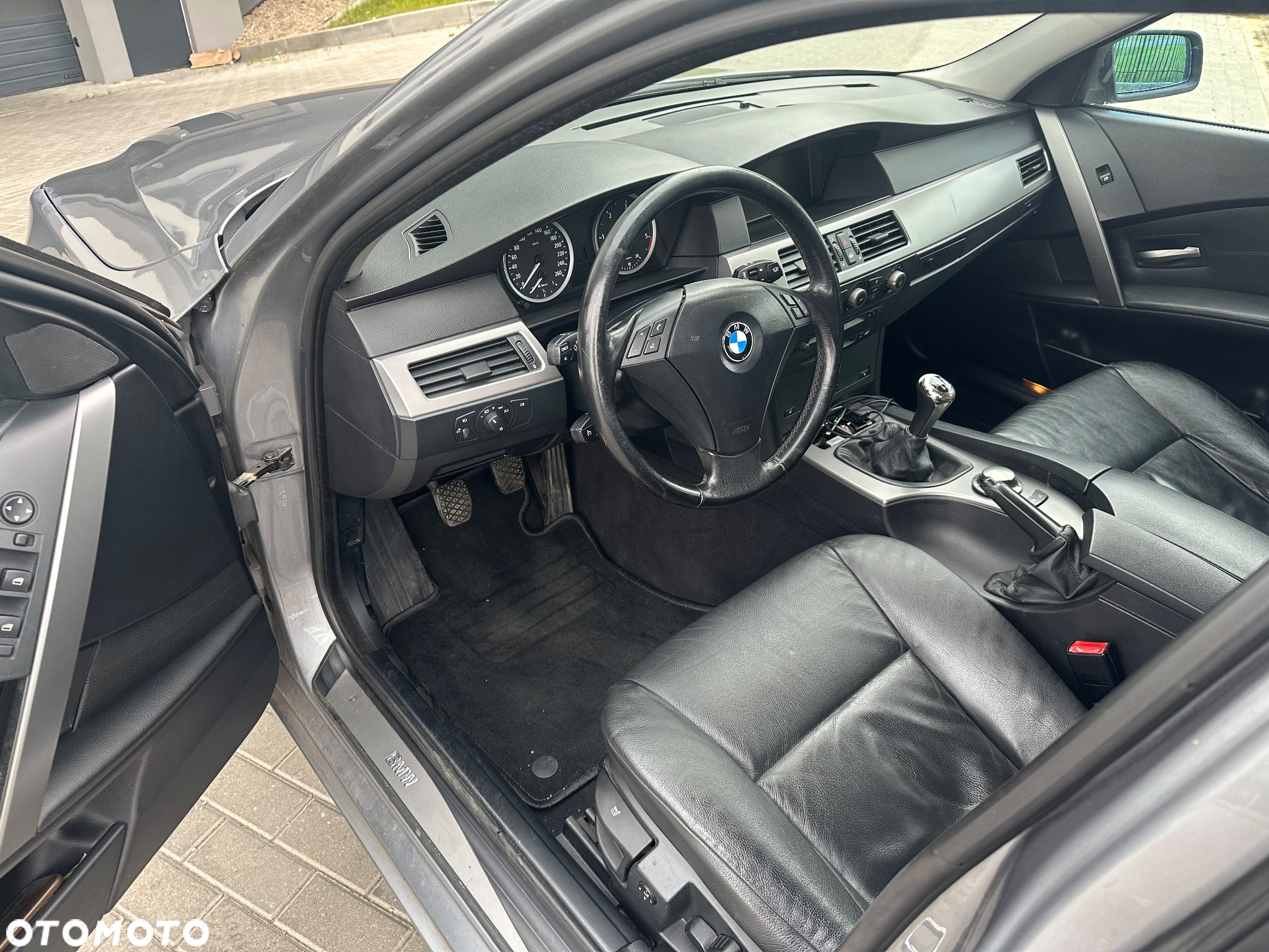 BMW Seria 5 525d Touring - 7