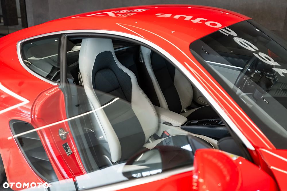 Porsche 718 Cayman PDK - 38
