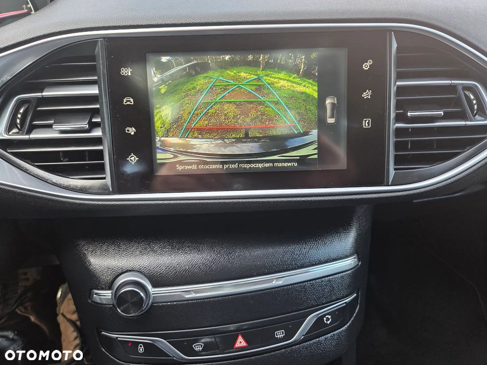 Peugeot 308 BlueHDi 120 Stop & Start Business-Line - 23