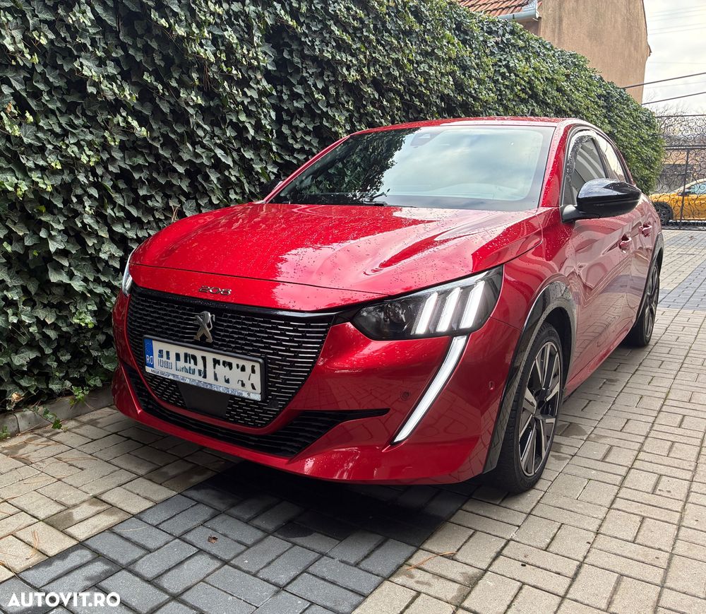 Peugeot 208 1.2 L PureTech STT EAT8 GT Line - 13