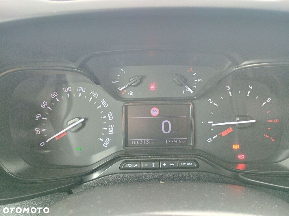 Toyota Proace City Verso 1.5 D-4D Business - 18
