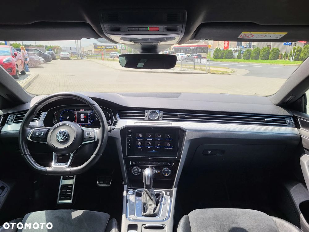 Volkswagen Arteon 2.0 TDI SCR R-Line DSG - 18