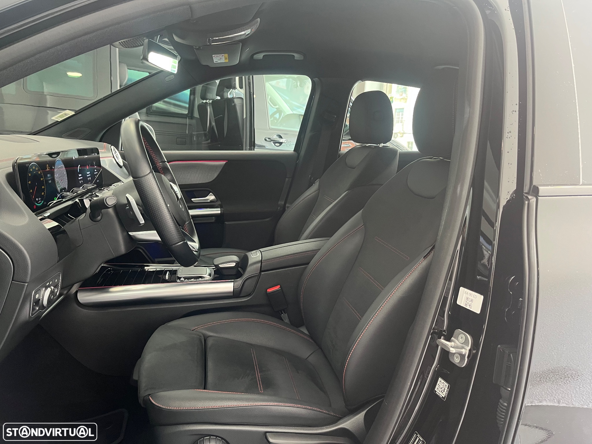 Mercedes-Benz EQA 250 AMG Line - 8