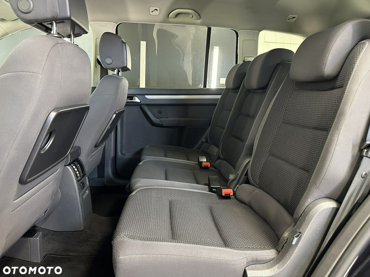 Volkswagen Touran 1.6 TDI DPF DSG Comfortline - 15