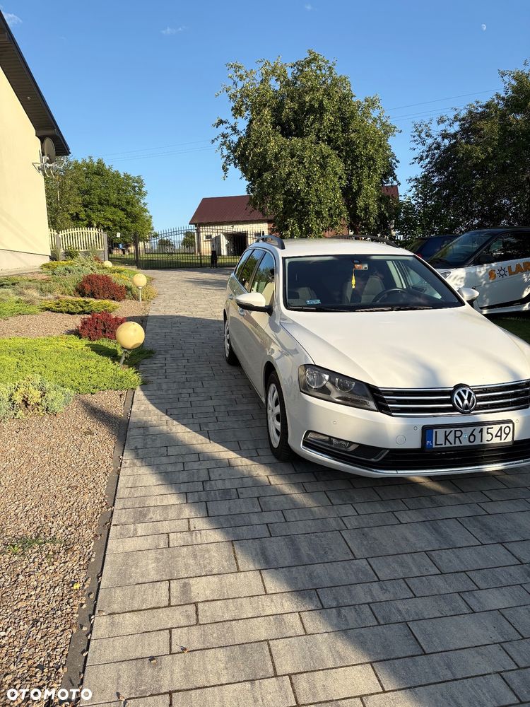 Volkswagen Passat Variant 2.0 Blue TDI SCR Comfortline - 8