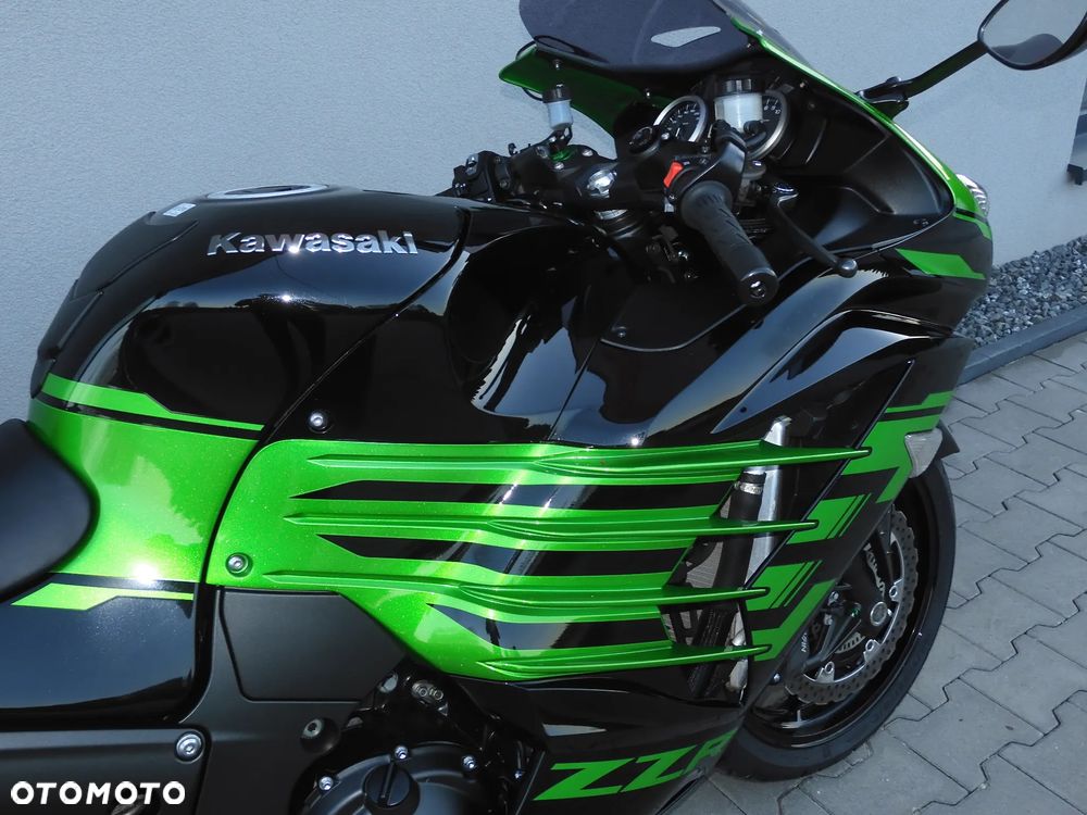 Kawasaki ZZR - 8