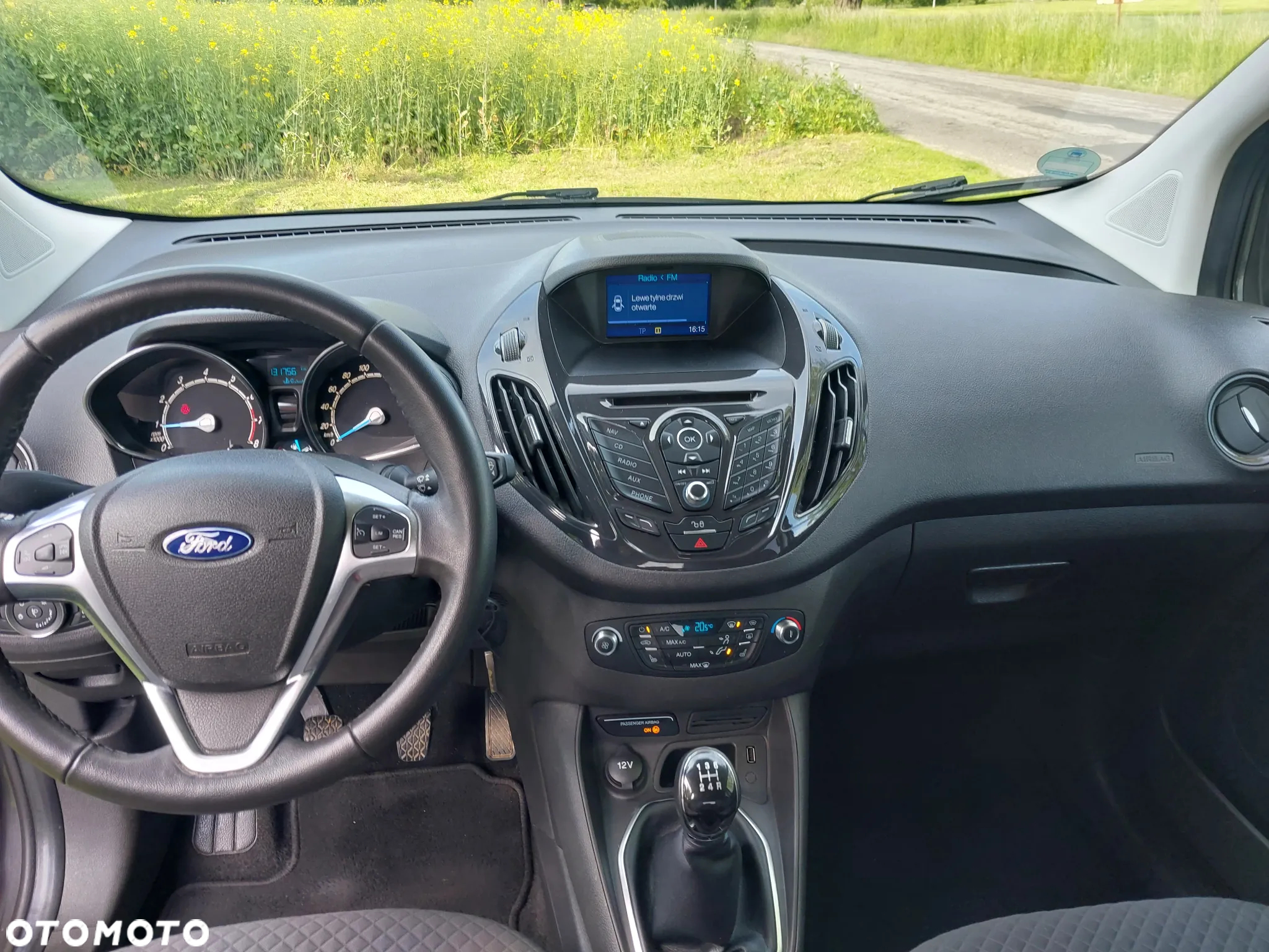 Ford Tourneo Courier 1.0 EcoBoost Titanium - 7