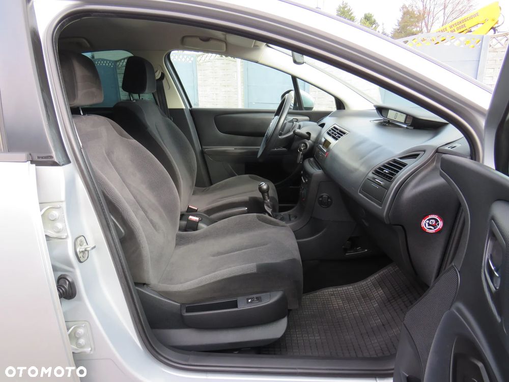 Citroën C4 1.6 VTi Impress - 36