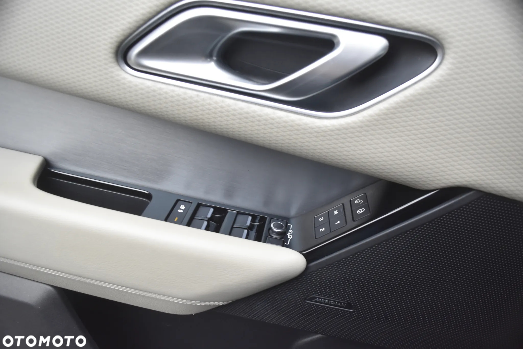 Land Rover Range Rover Velar 2.0 Si4 GPF R-Dynamic SE - 25