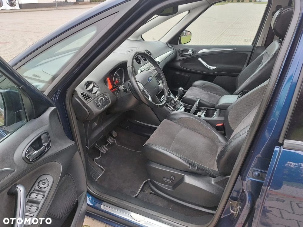 Ford S-Max 2.5 Titanium - 8