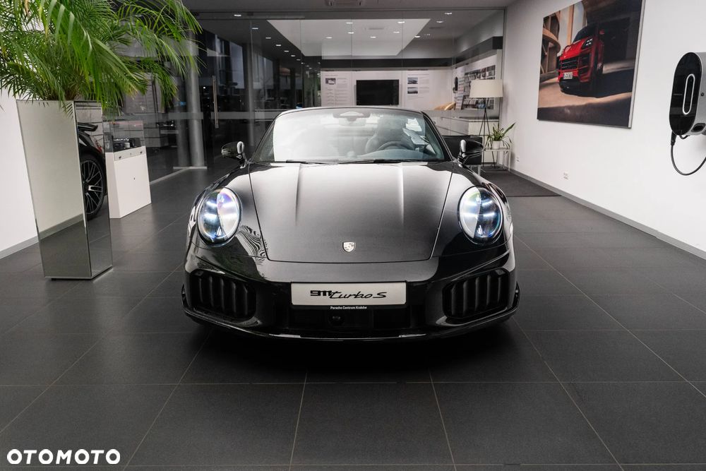 Porsche 911 Turbo S - 36