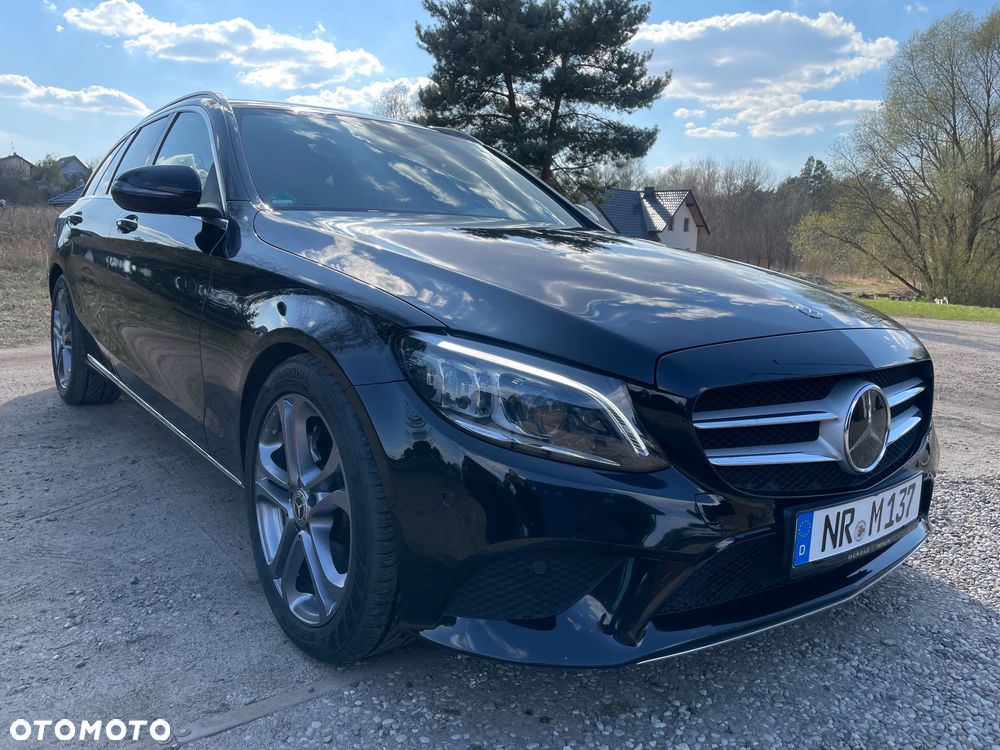 Mercedes-Benz C-Class 2018 photo 4