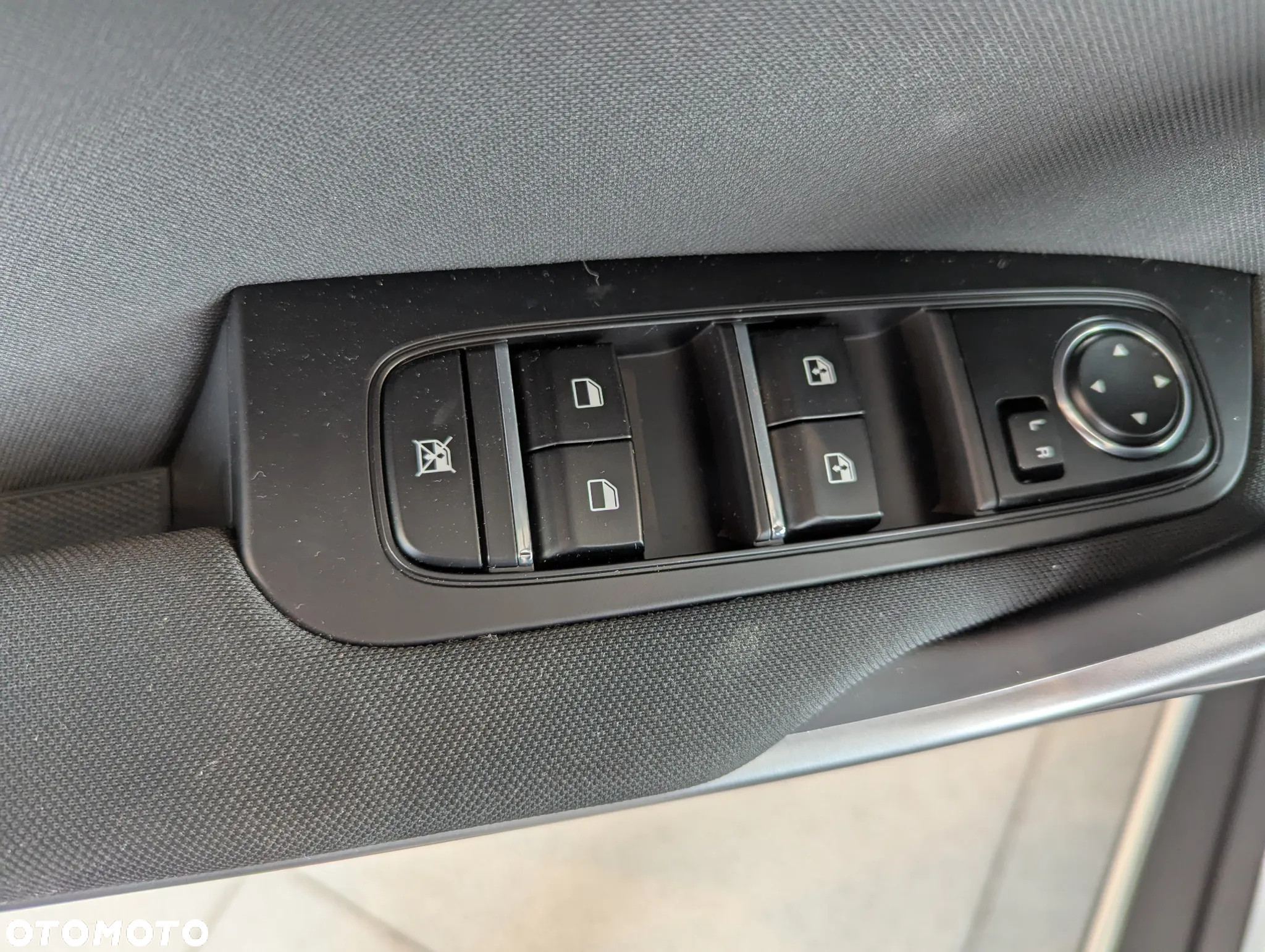 Kia XCeed 1.5 T-GDI M - 8