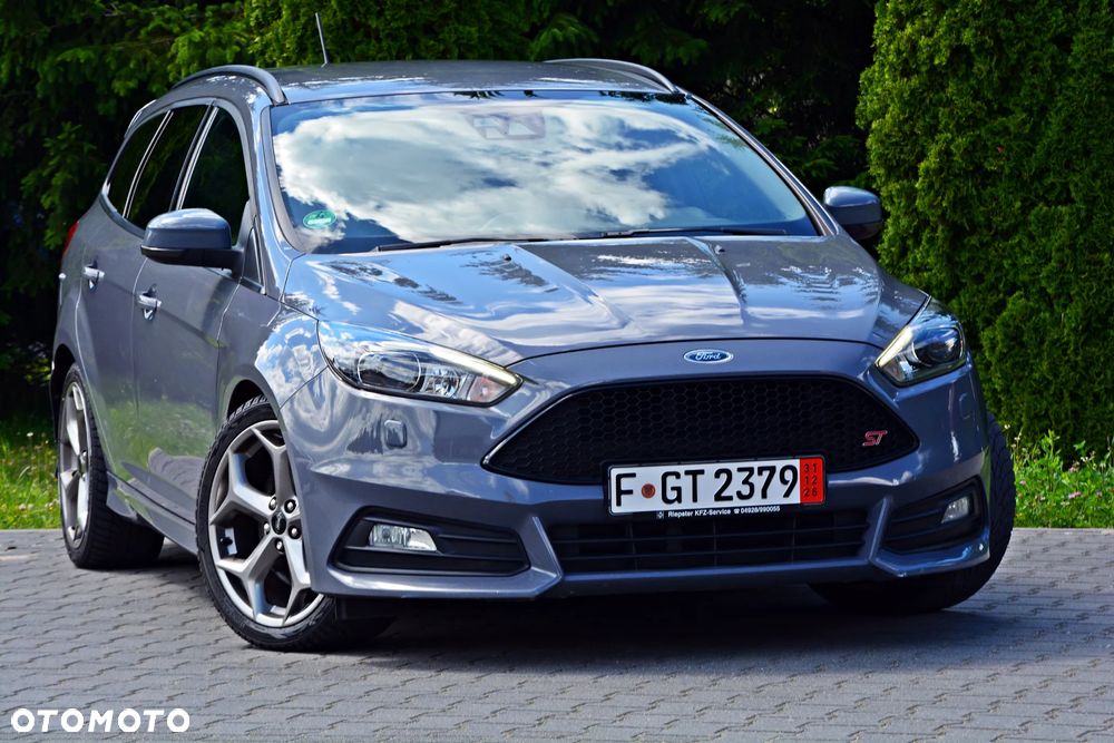 Ford Focus 2.0 TDCi ST - 21