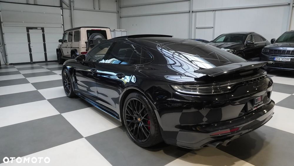 Porsche Panamera 2022 photo 3