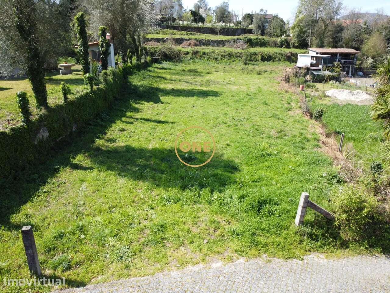 Terreno em Souto – Terras de Bouro | Projeto Aprovado + Licença de Con - Grande imagem: 4/13