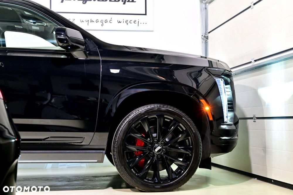 Cadillac Escalade - 10