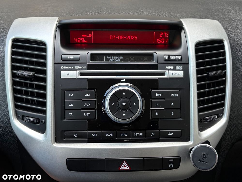 Kia Venga 1.4 L - 27