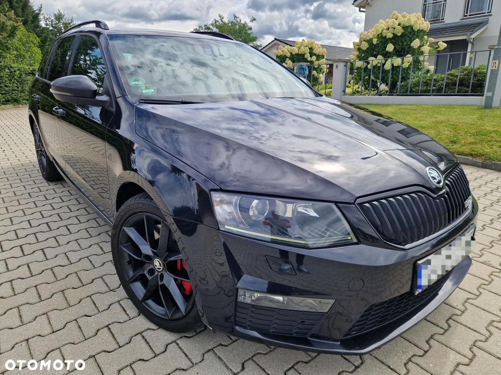 Skoda Octavia 2.0 TDI DSG RS - 2
