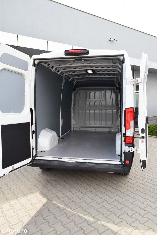 Toyota PROACE MAX - 23