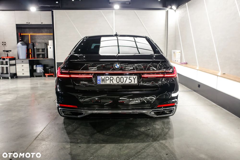 BMW Seria 7 750d xDrive sport - 5
