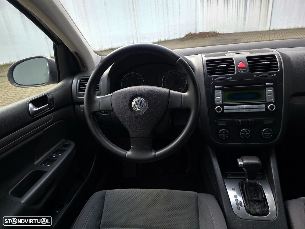 VW Golf 1.9 TDi GT Sport DSG - 34