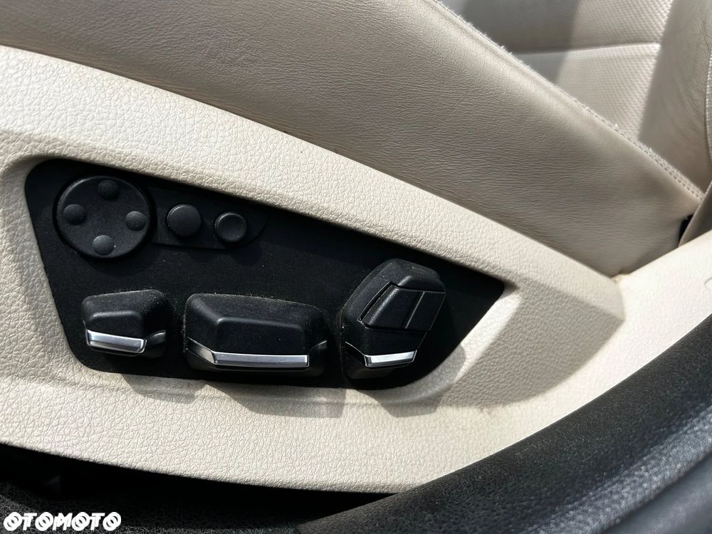 BMW Seria 7 - 11